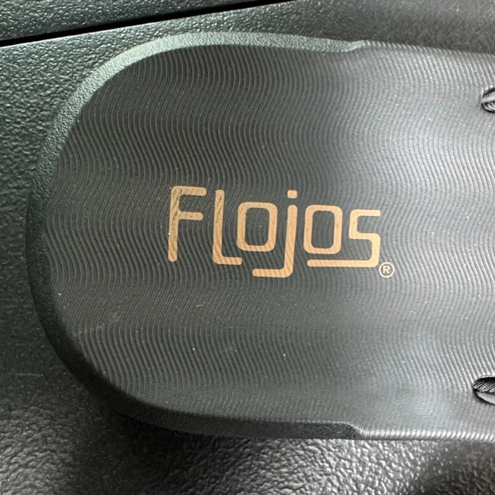 Flojos Mens Black Thong‎ Sandals Flip Flops Size 12 Textured Footbed Summer